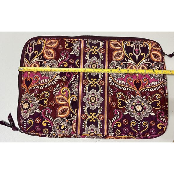Vera Bradley Laptop Sleeve Purple Pink 17in X 12in - Picture 3 of 4